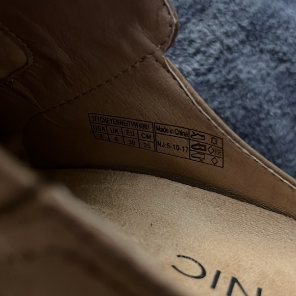 Vionic: Cheyenne (Tan/ Brown) - Picture 6 of 9